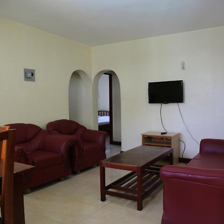 Prestige Leisure Hotel Mtwapa Kültér fotó