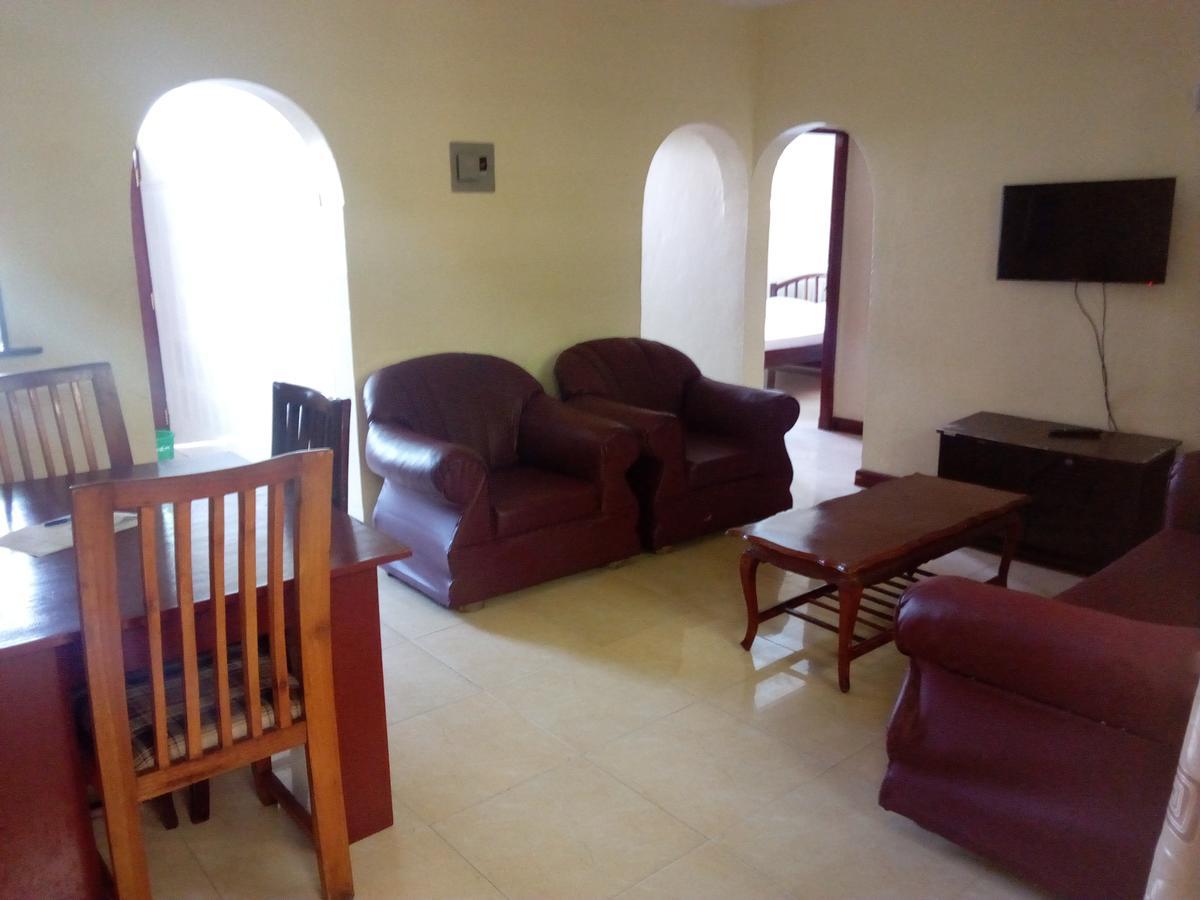 Prestige Leisure Hotel Mtwapa Kültér fotó