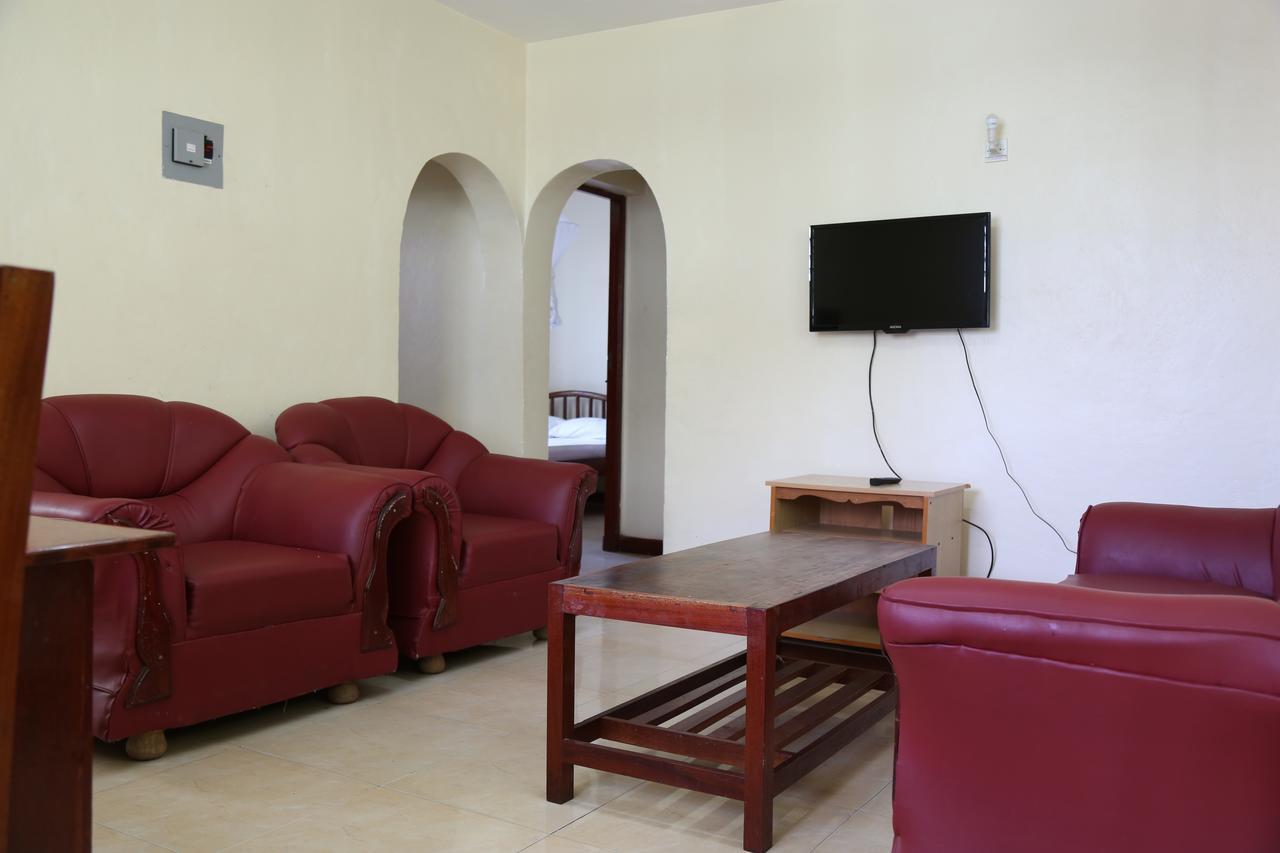 Prestige Leisure Hotel Mtwapa Kültér fotó