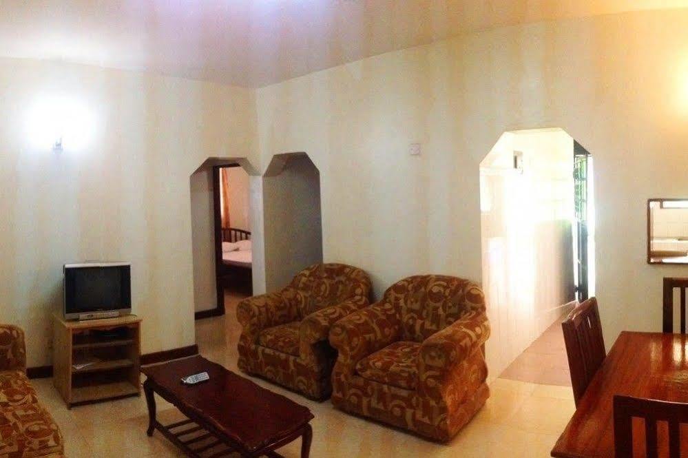 Prestige Leisure Hotel Mtwapa Kültér fotó